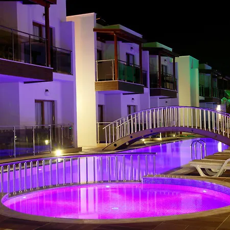 Siesta Garden Apart